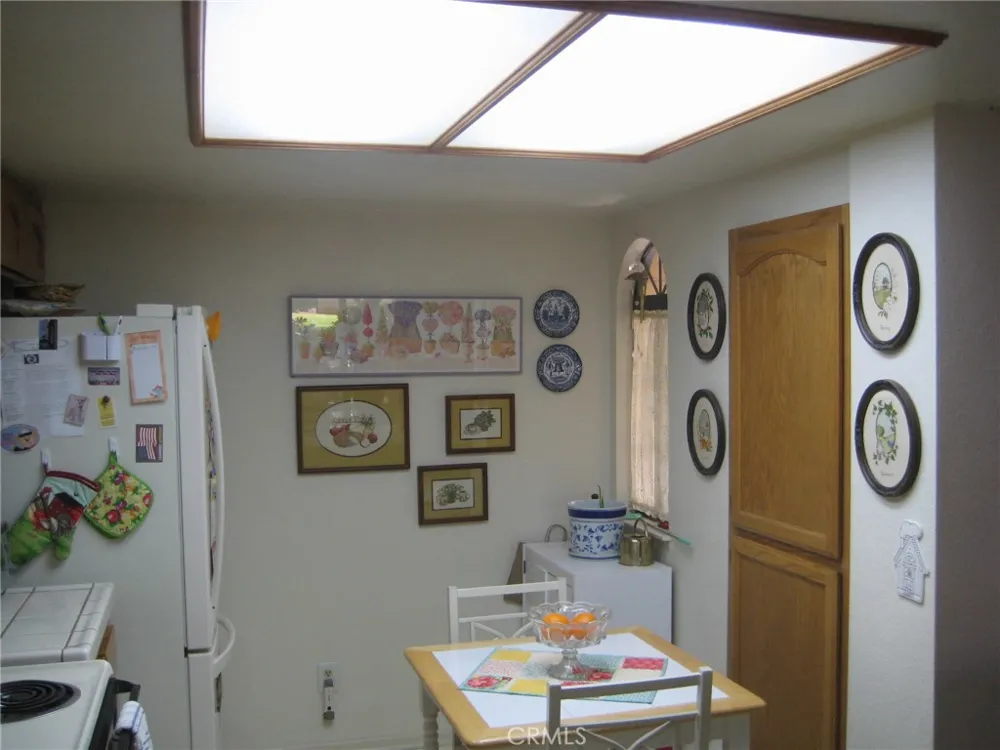 19109 Arthur Apple Valley, CA 92308