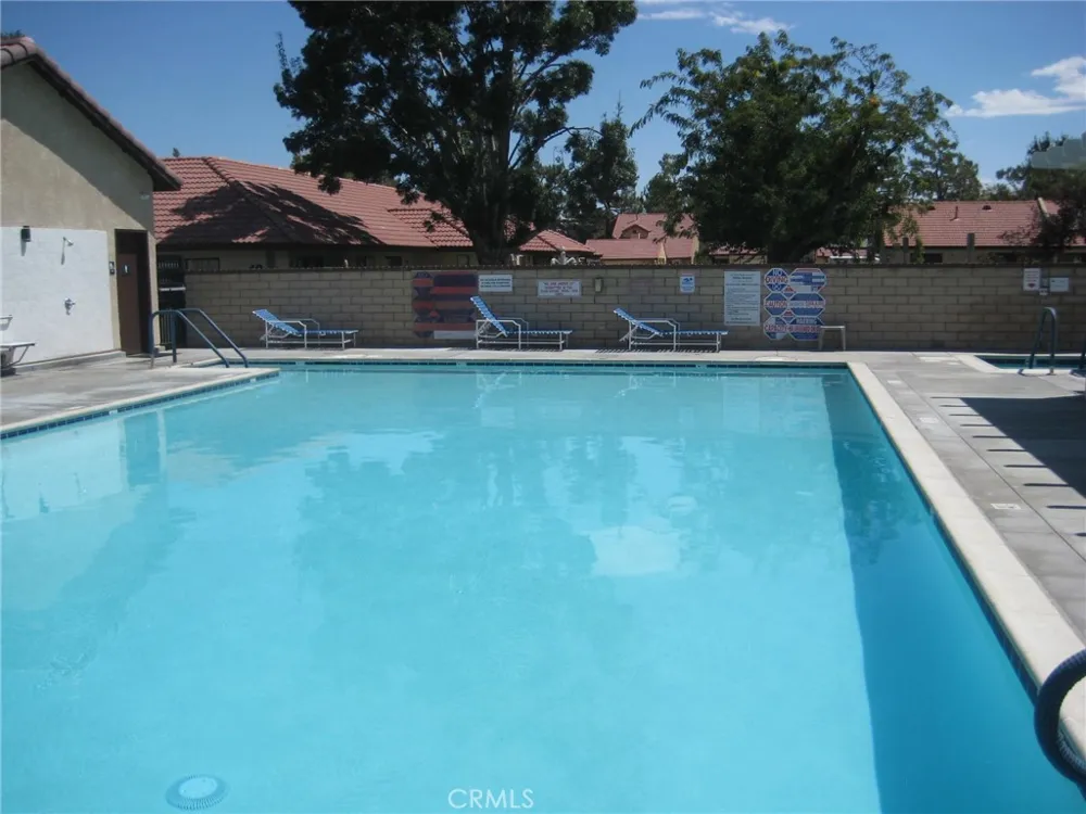 19109 Arthur Apple Valley, CA 92308