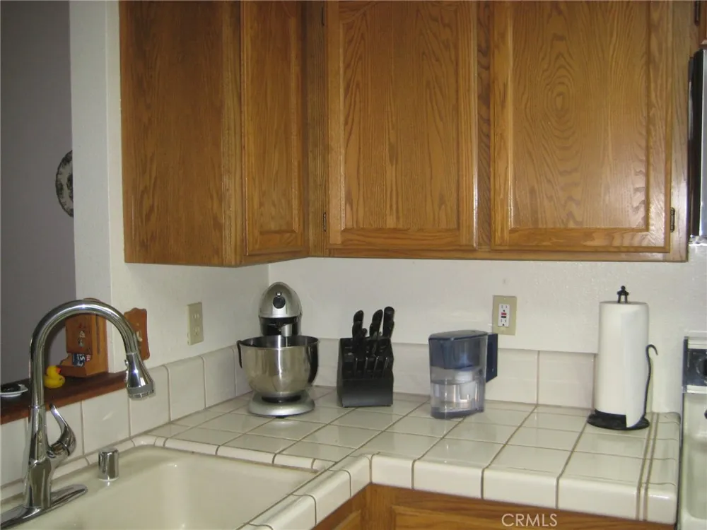 19109 Arthur Apple Valley, CA 92308