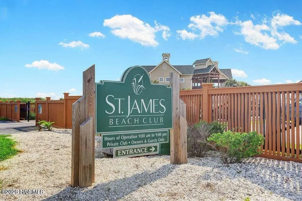 3227 Moss Hammock Wynd Southport, NC 28461