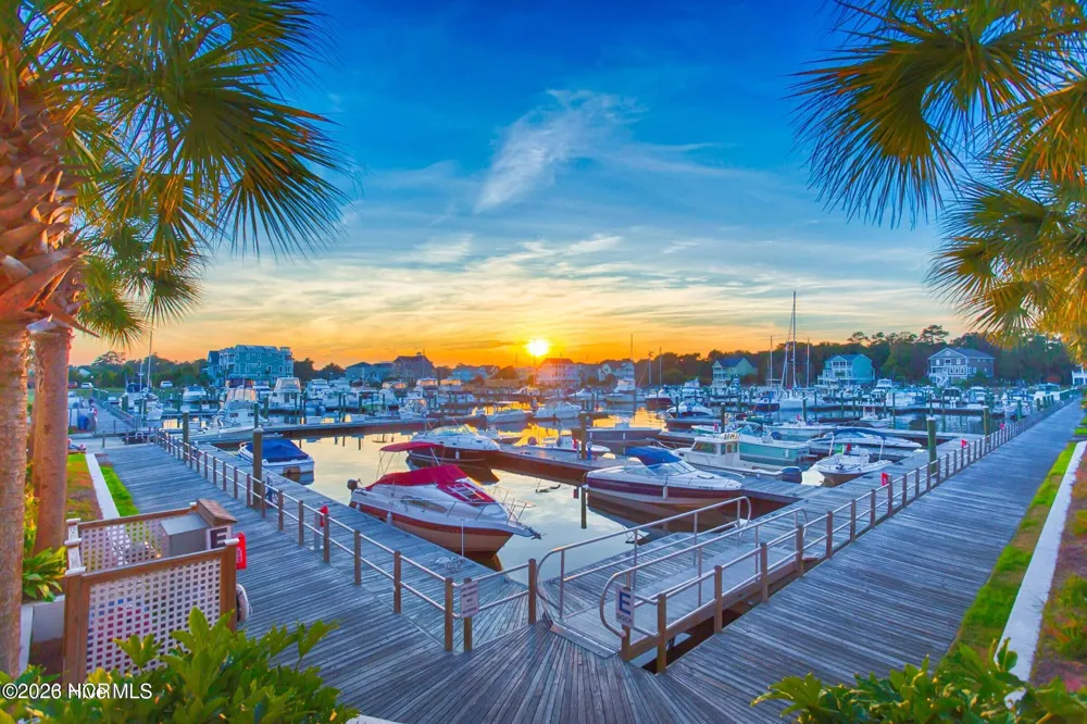 3227 Moss Hammock Wynd Southport, NC 28461