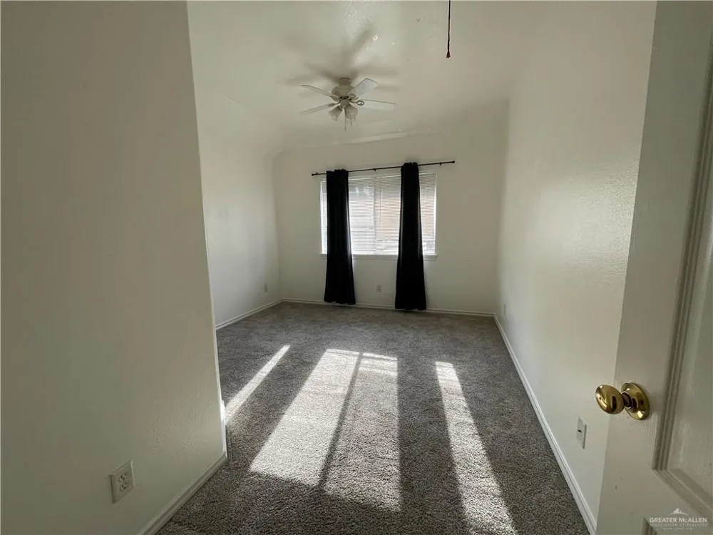 2515 Dove Avenue Mission, TX 78574