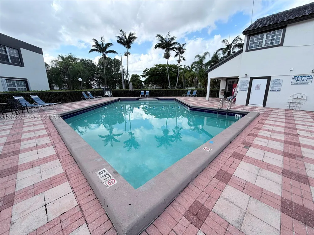 9731 Fontainebleau Blvd #F108 Miami, FL 33172