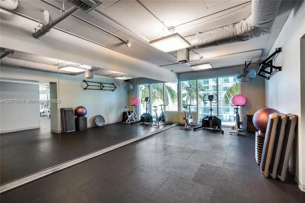 60 SW 13th St #5210 Miami, FL 33130