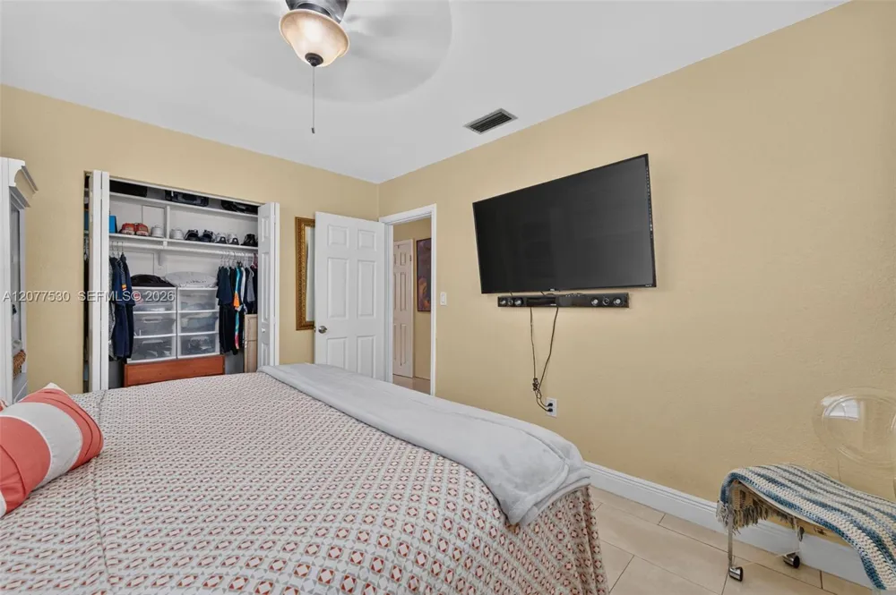 19721 SW 114th Ct Miami, FL 33157