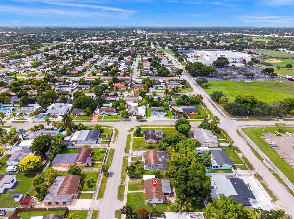 19721 SW 114th Ct Miami, FL 33157