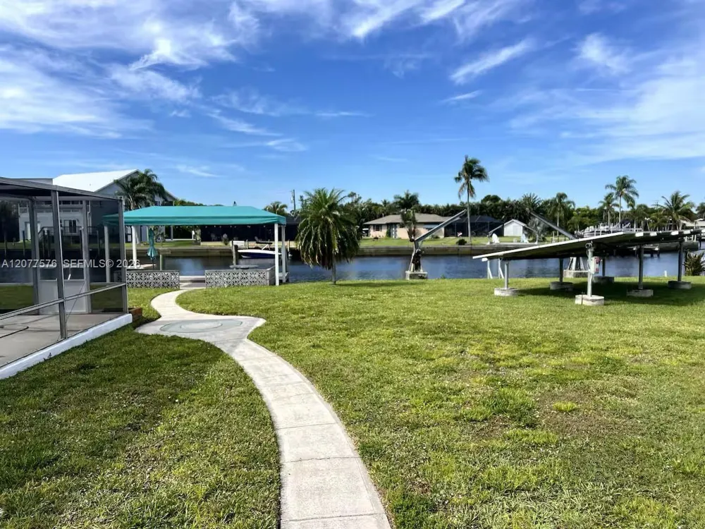 13319 Marquette Blvd Fort Myers, FL 33905