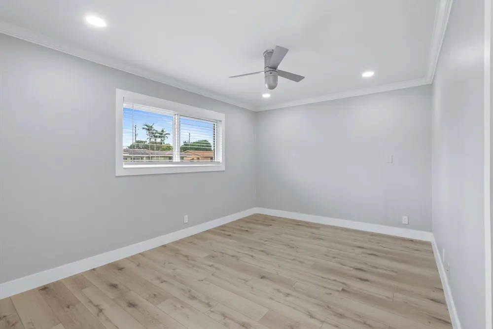 2775 NE 5TH AVENUE Boca Raton, FL 33431