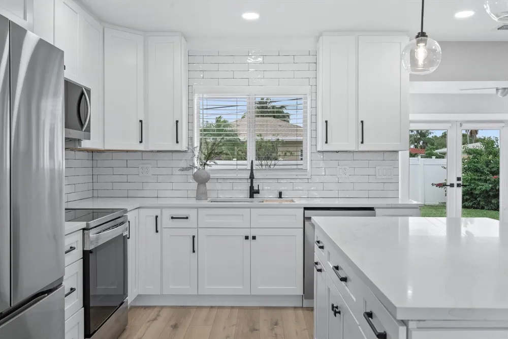 2775 NE 5TH AVENUE Boca Raton, FL 33431