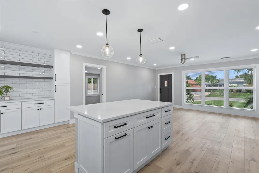 2775 NE 5TH AVENUE Boca Raton, FL 33431