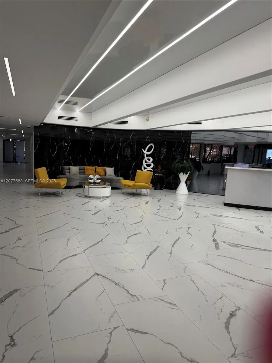 1890 S Ocean Dr *Seasonal* #2001 Hallandale Beach, FL 33009