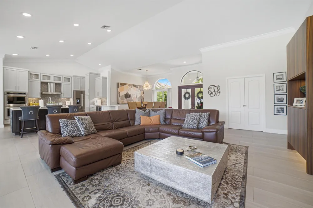 11170 Boca Woods Lane Boca Raton, FL 33428