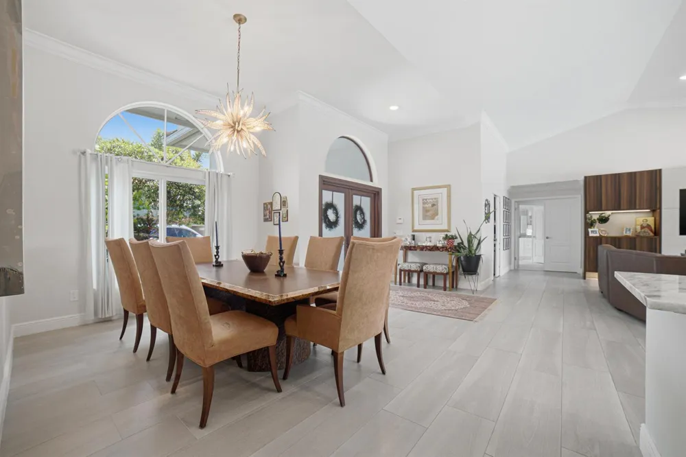 11170 Boca Woods Lane Boca Raton, FL 33428