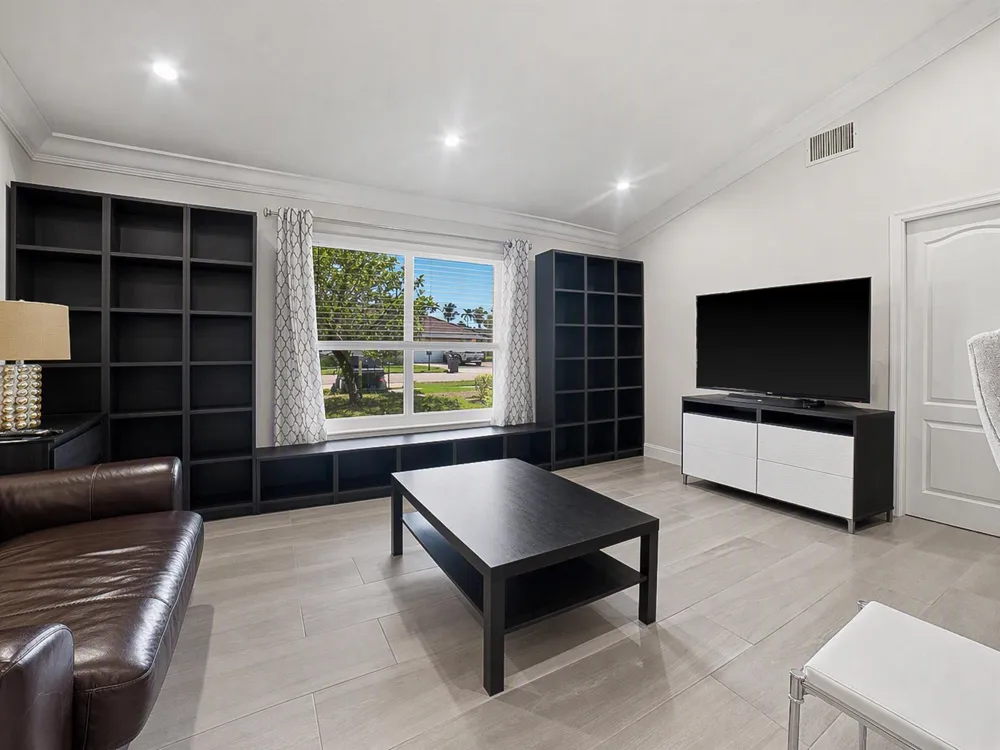 11170 Boca Woods Lane Boca Raton, FL 33428