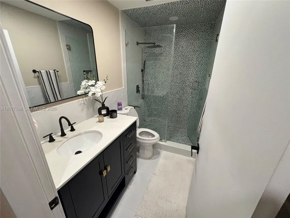 14629 Glencairn Rd Miami Lakes, FL 33016