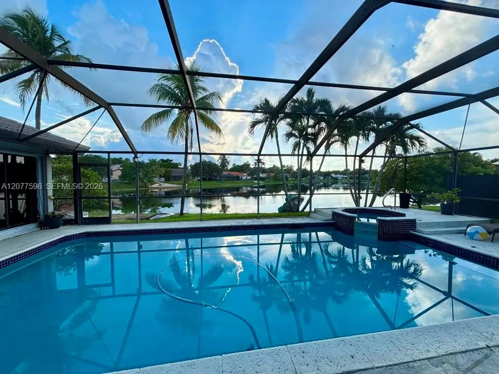 14629 Glencairn Rd Miami Lakes, FL 33016