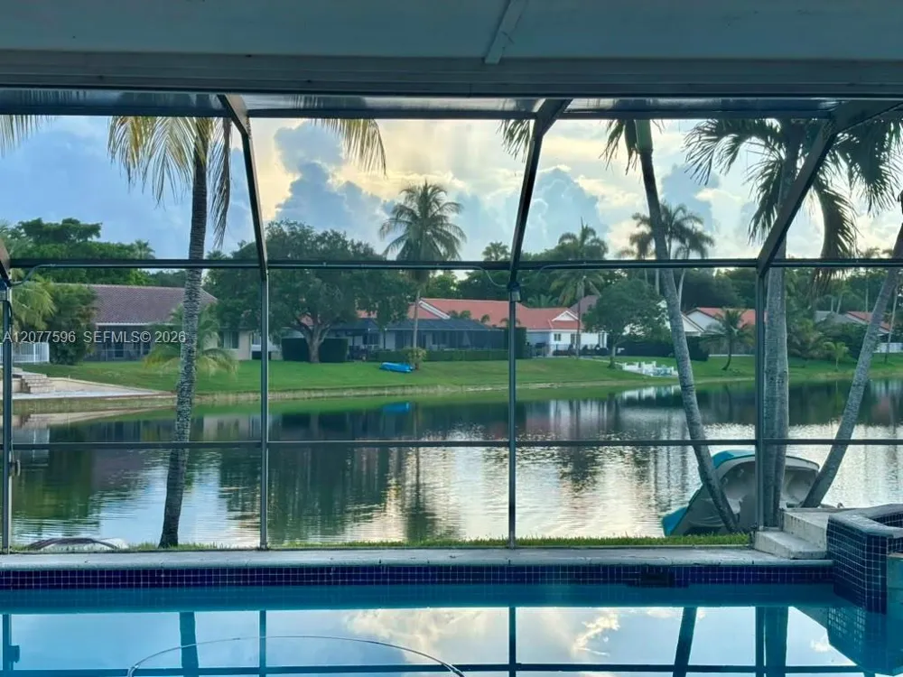 14629 Glencairn Rd Miami Lakes, FL 33016