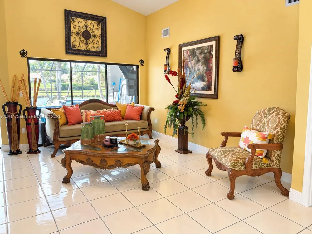 14629 Glencairn Rd Miami Lakes, FL 33016