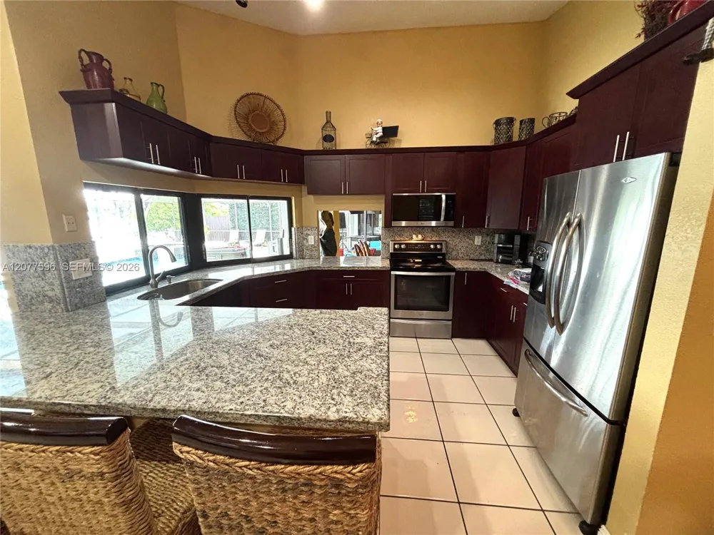 14629 Glencairn Rd Miami Lakes, FL 33016