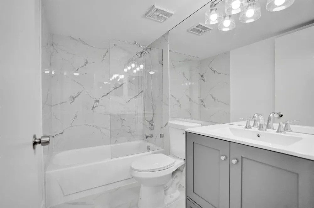 7674 Tahiti Lane #101 Lake Worth, FL 33467