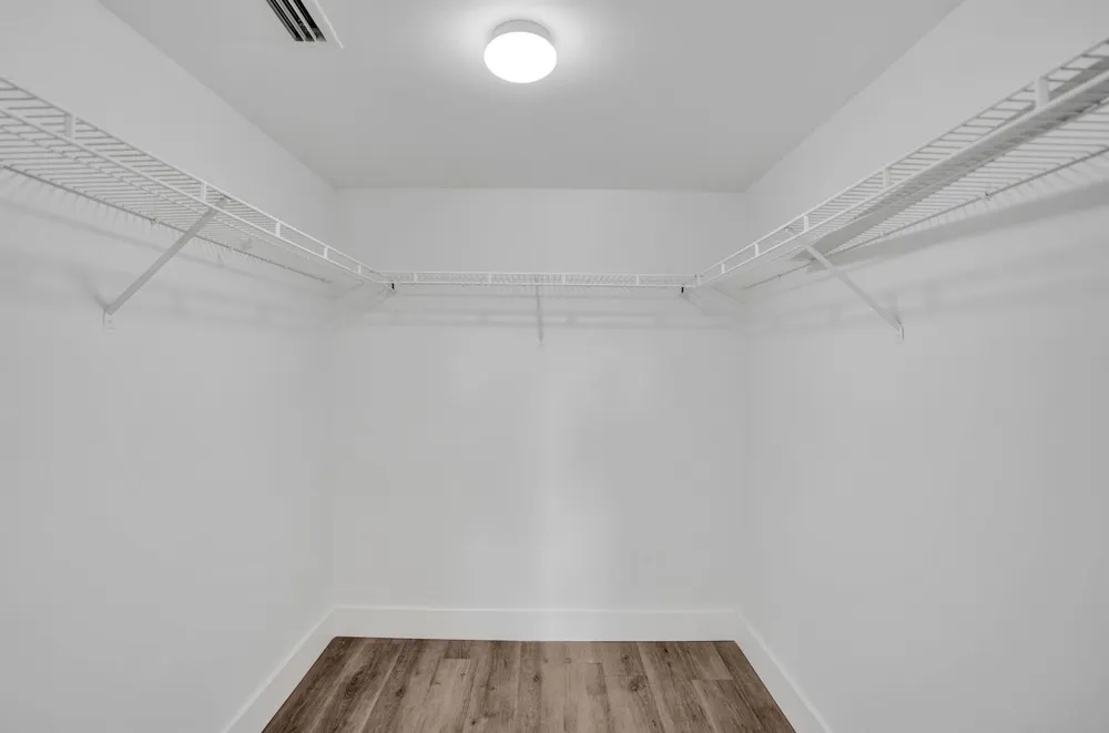 7674 Tahiti Lane #101 Lake Worth, FL 33467
