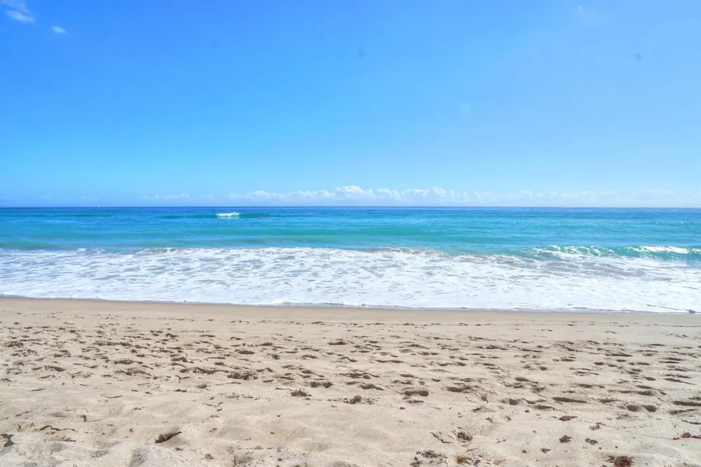 112 SANDAL LANE #4 Palm Beach Shores, FL 33404