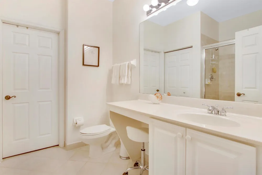 108 LIGHTHOUSE CIRCLE #B Tequesta, FL 33469