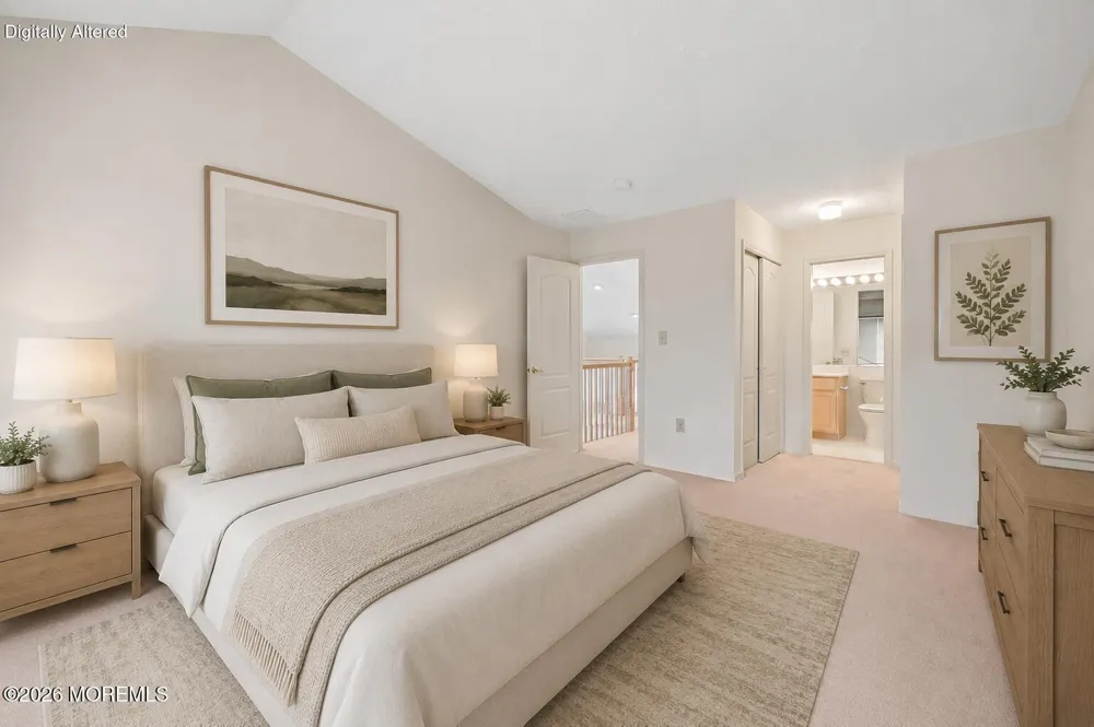 54 Torrey Pines Court Holmdel, NJ 07733
