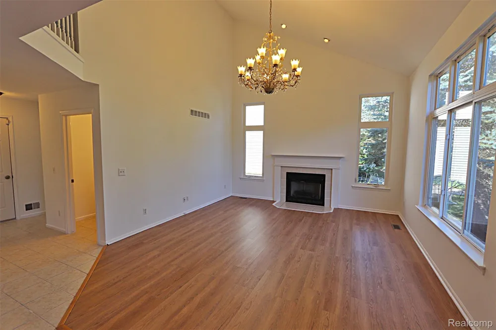 2320 Baltusrol Drive Commerce Charter Township, MI 48382