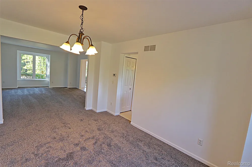 2320 Baltusrol Drive Commerce Charter Township, MI 48382