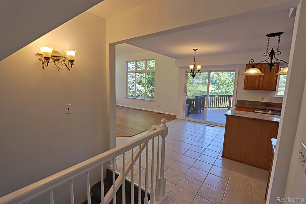 2320 Baltusrol Drive Commerce Charter Township, MI 48382