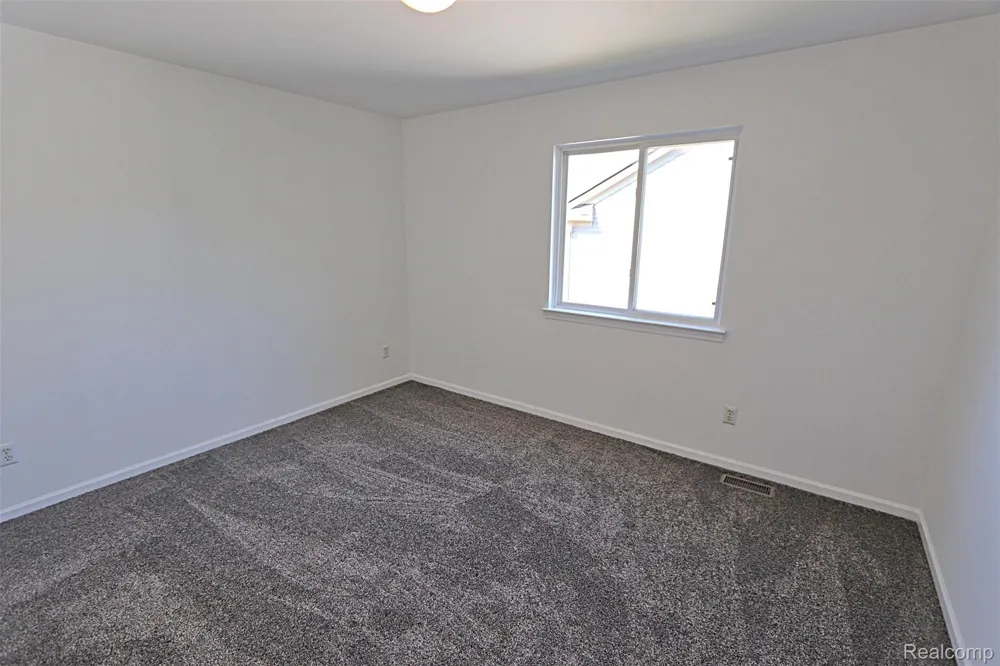2320 Baltusrol Drive Commerce Charter Township, MI 48382