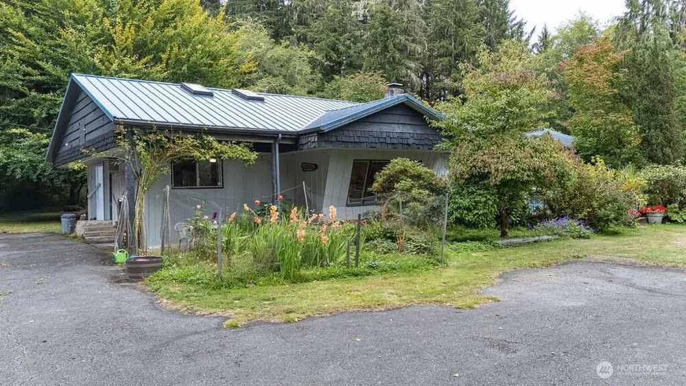 3192 Clearwater Road Forks, WA 98331
