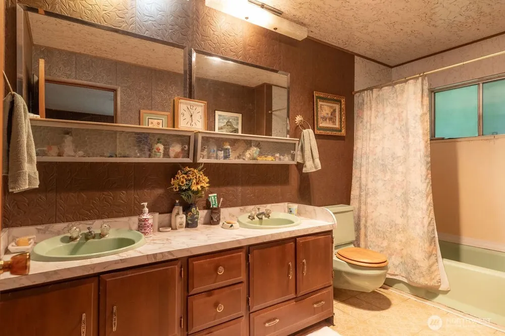 3192 Clearwater Road Forks, WA 98331