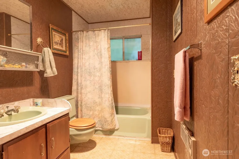 3192 Clearwater Road Forks, WA 98331