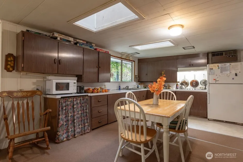 3192 Clearwater Road Forks, WA 98331