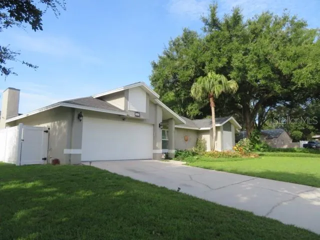 839 ROSEMERE CIRCLE Orlando, FL 32835