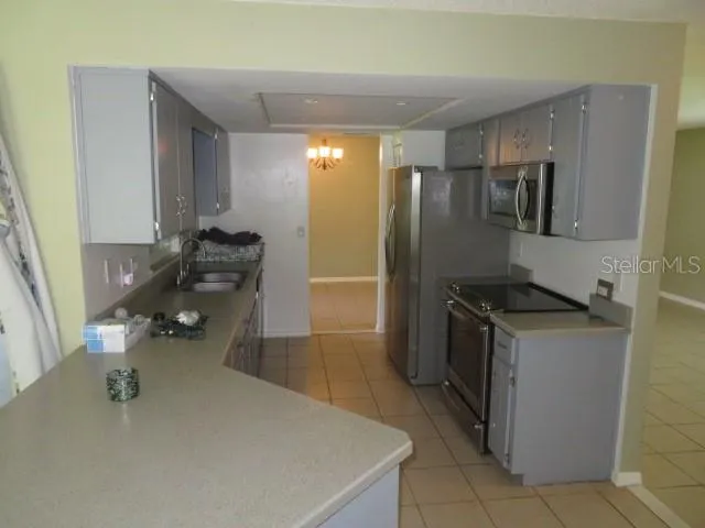 839 ROSEMERE CIRCLE Orlando, FL 32835
