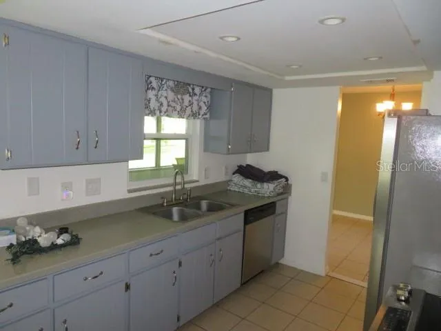 839 ROSEMERE CIRCLE Orlando, FL 32835