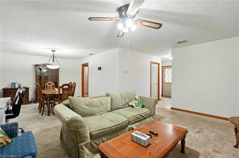 5006 Pike Lane Labelle, FL 33935
