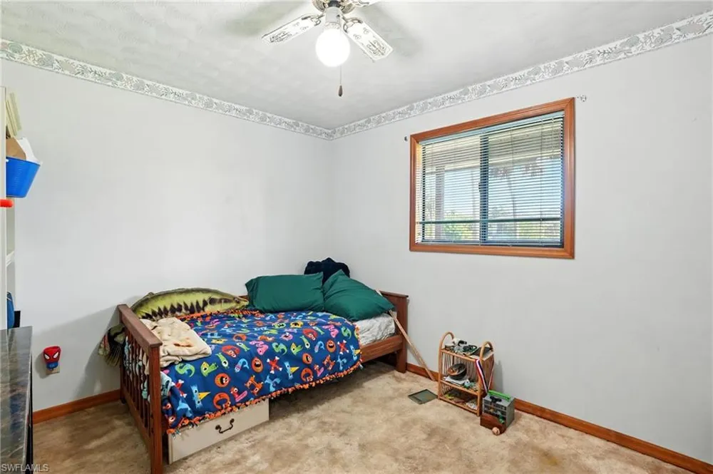 5006 Pike Lane Labelle, FL 33935
