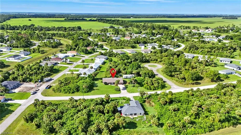 5006 Pike Lane Labelle, FL 33935
