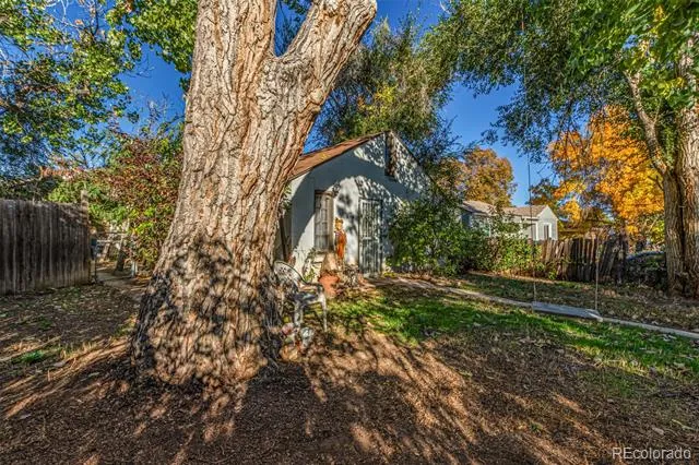 1209 Alton Street Aurora, CO 80010