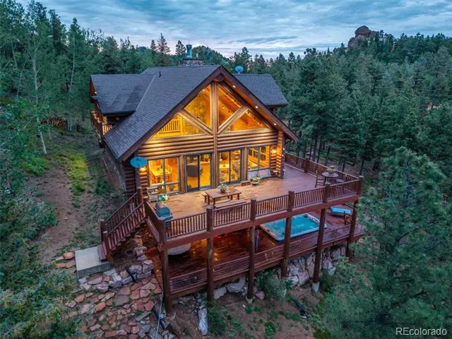 6060 Big Horn Road Manitou Springs, CO 80829