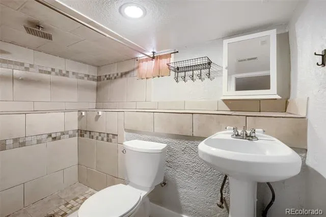 4420 Pennsylvania Street Denver, CO 80216