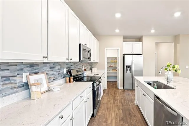 653 Thistle Place Lafayette, CO 80026