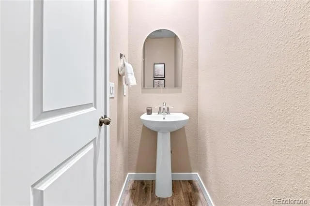 653 Thistle Place Lafayette, CO 80026