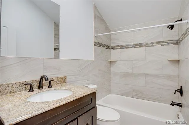 16222 E Rice Place #B Aurora, CO 80015