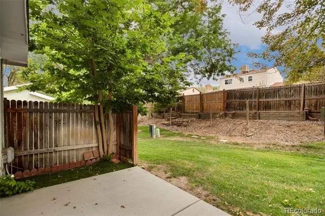 16222 E Rice Place #B Aurora, CO 80015
