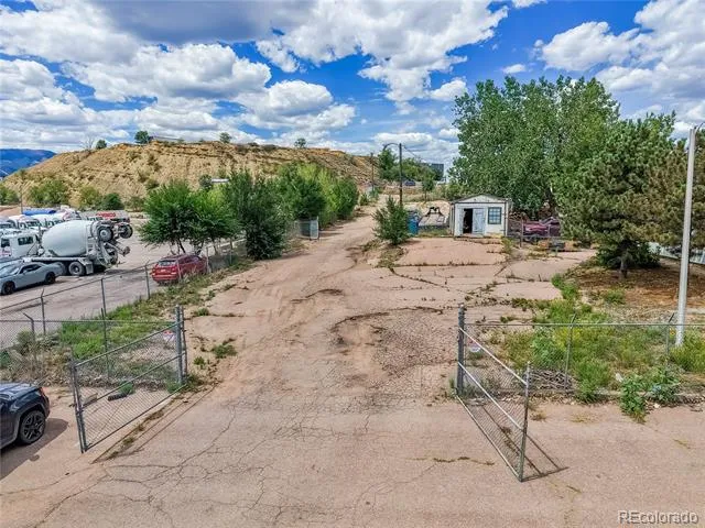 2610 Delta Drive Colorado Springs, CO 80910
